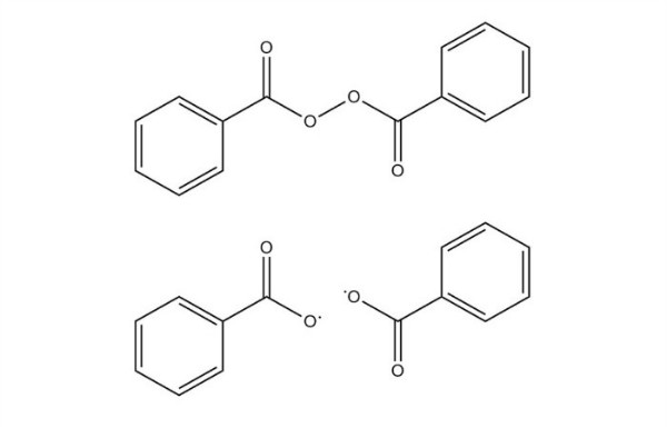 dùng Benzoyl Peroxide trị mụn